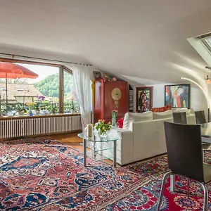 Kaiserpanorama Apartment